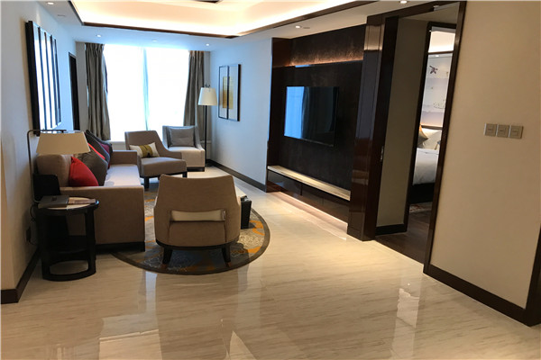 2 D （95㎡nett ) Living Room.jpg